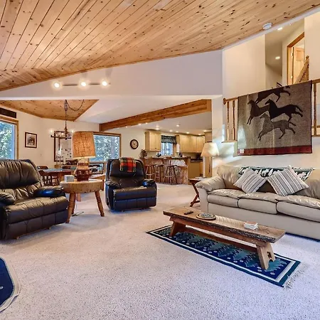 Sunbeam Cabin Close To Downtown And Ski Shuttle